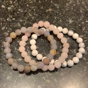Set of 3 stone bracelets